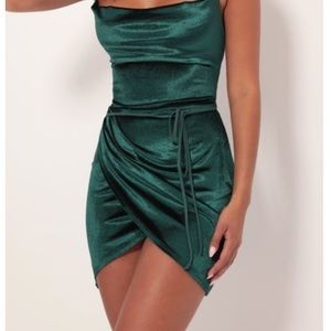 Velvet Green Dress In Hunter Green